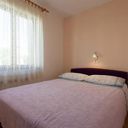 Nedeljka 公寓 马林斯卡