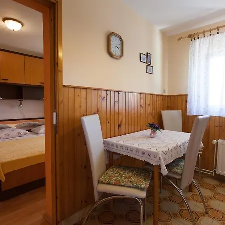 Nedeljka 马林斯卡